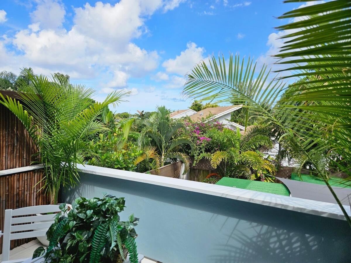 Artistic Retreat, King Suite With Private Balcony! Delray Beach Exterior photo